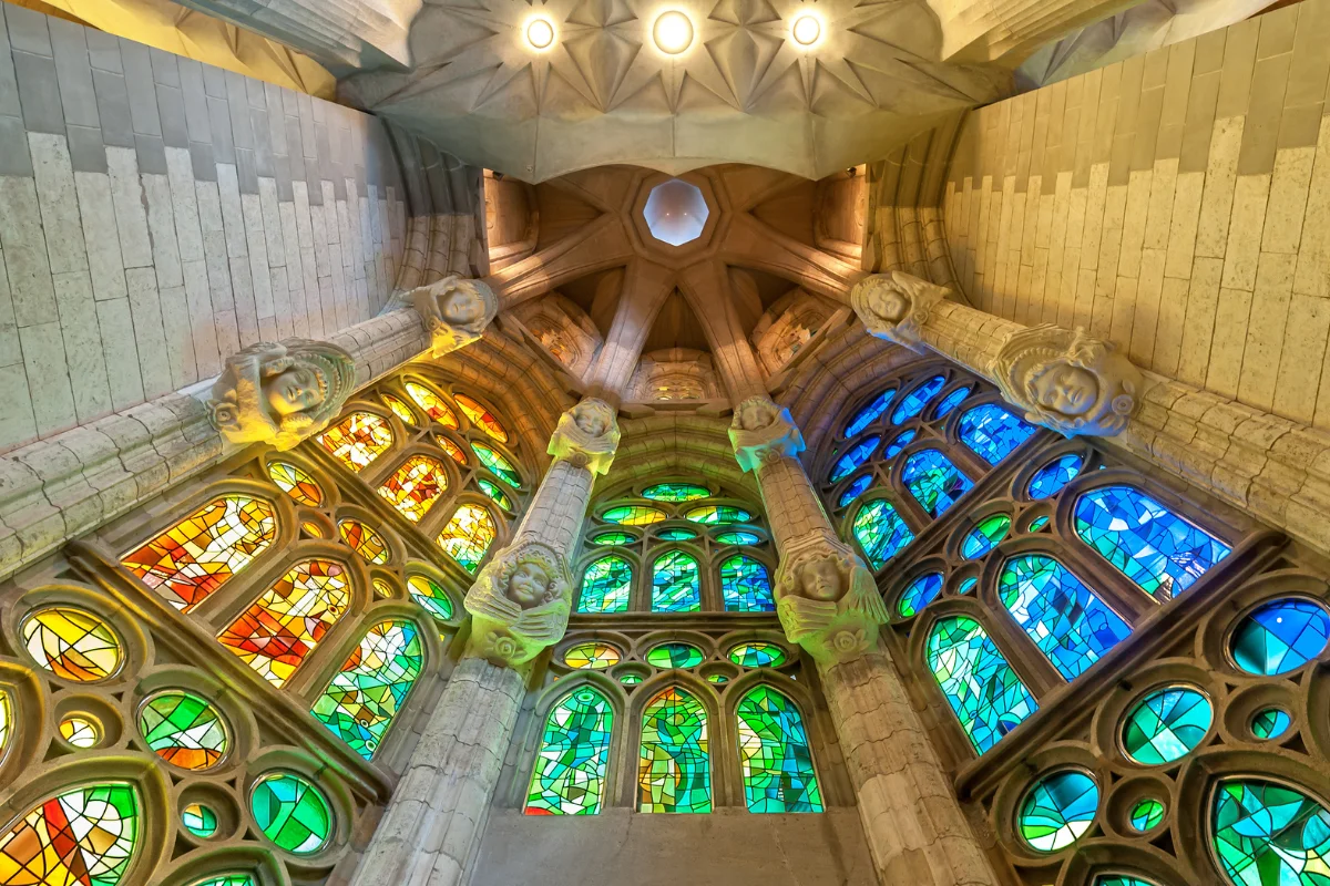 Inside the Sagrada Família: Architecture, Symbols & Tips
