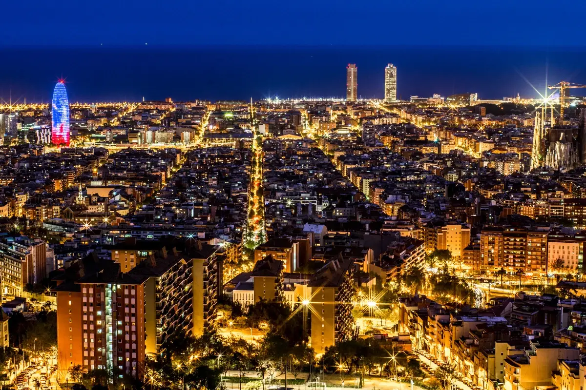 Best Rooftops for Night Views in Barcelona: Real Guide